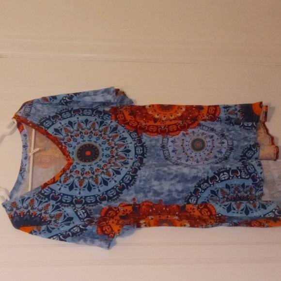 women 2x short sleeve Bohemian V-Neck Women Top - Blue and Orange - Picture 2 of 2